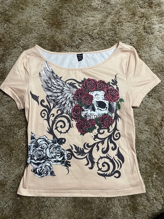 SHEIN Tops - Shein y2K skull woman’s shirt size small
